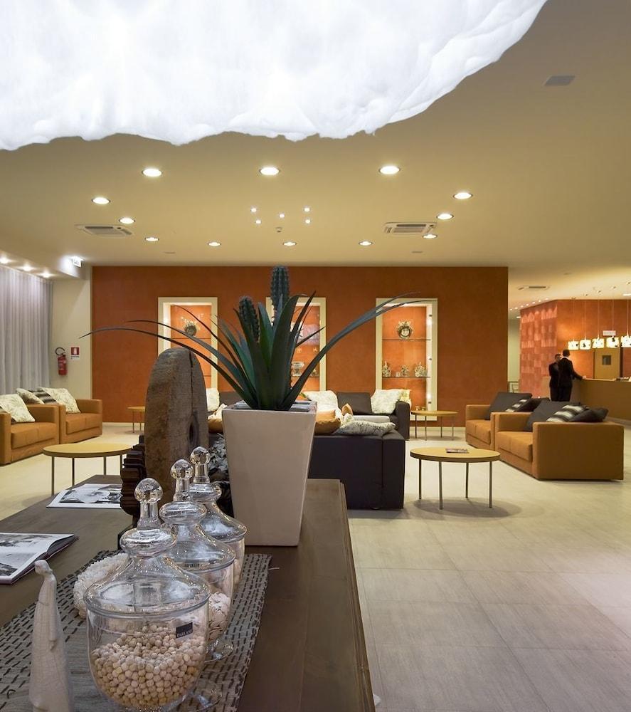 Poggio Del Sole Hotel 콘트라다 시밀리아 외부 사진